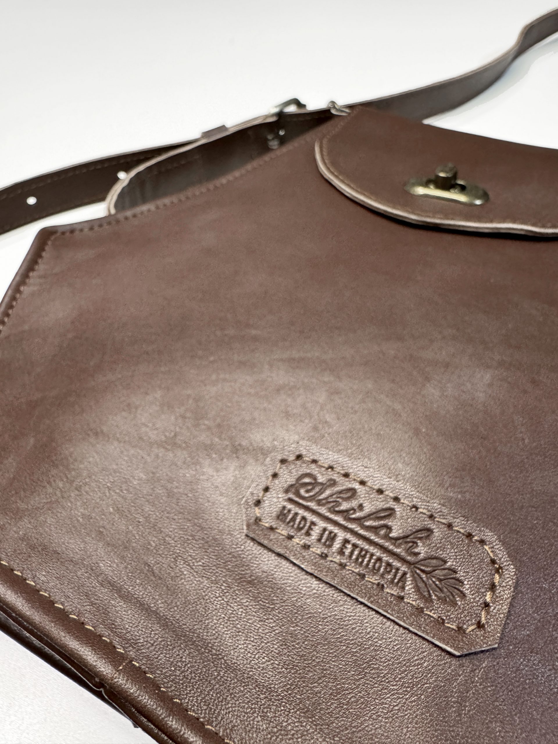 Tamar – Three-way Convertible Bag - Image 6