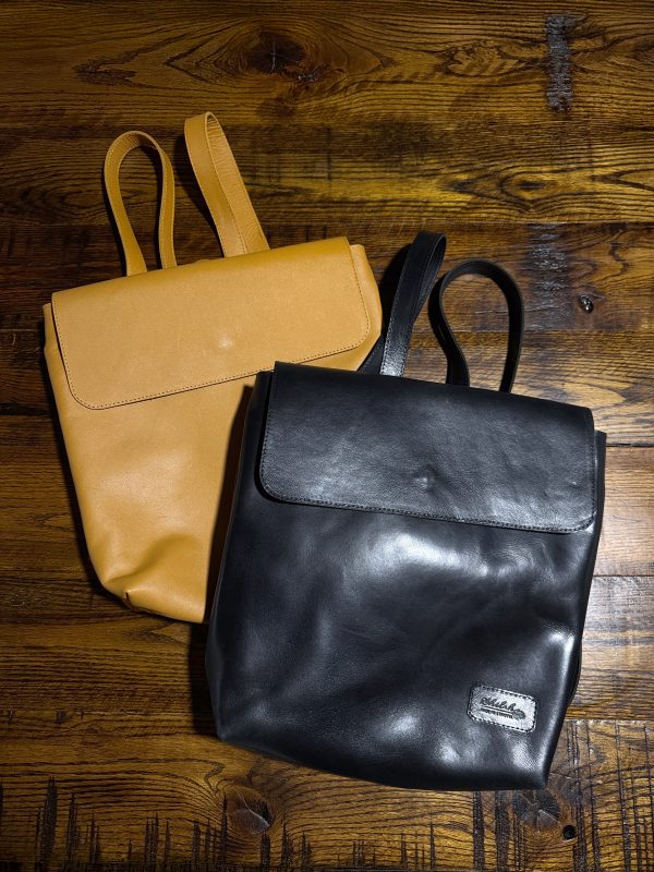 Esther – Backpack