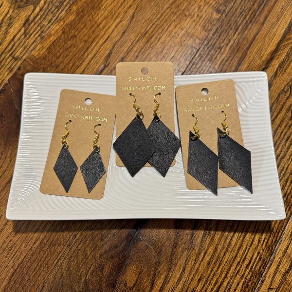 Diamonds (Black) – Earrings