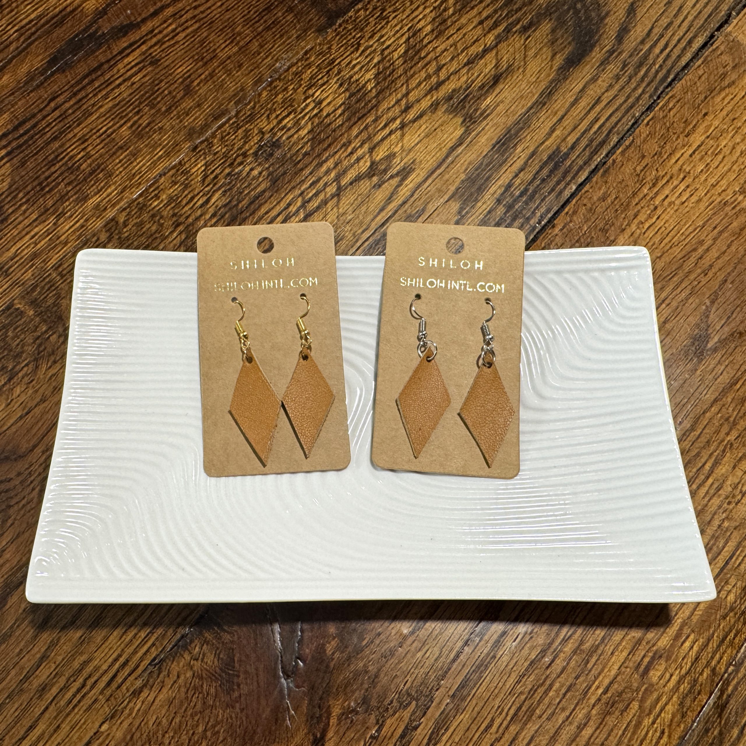 Diamonds (Camel) – Earrings - Image 3