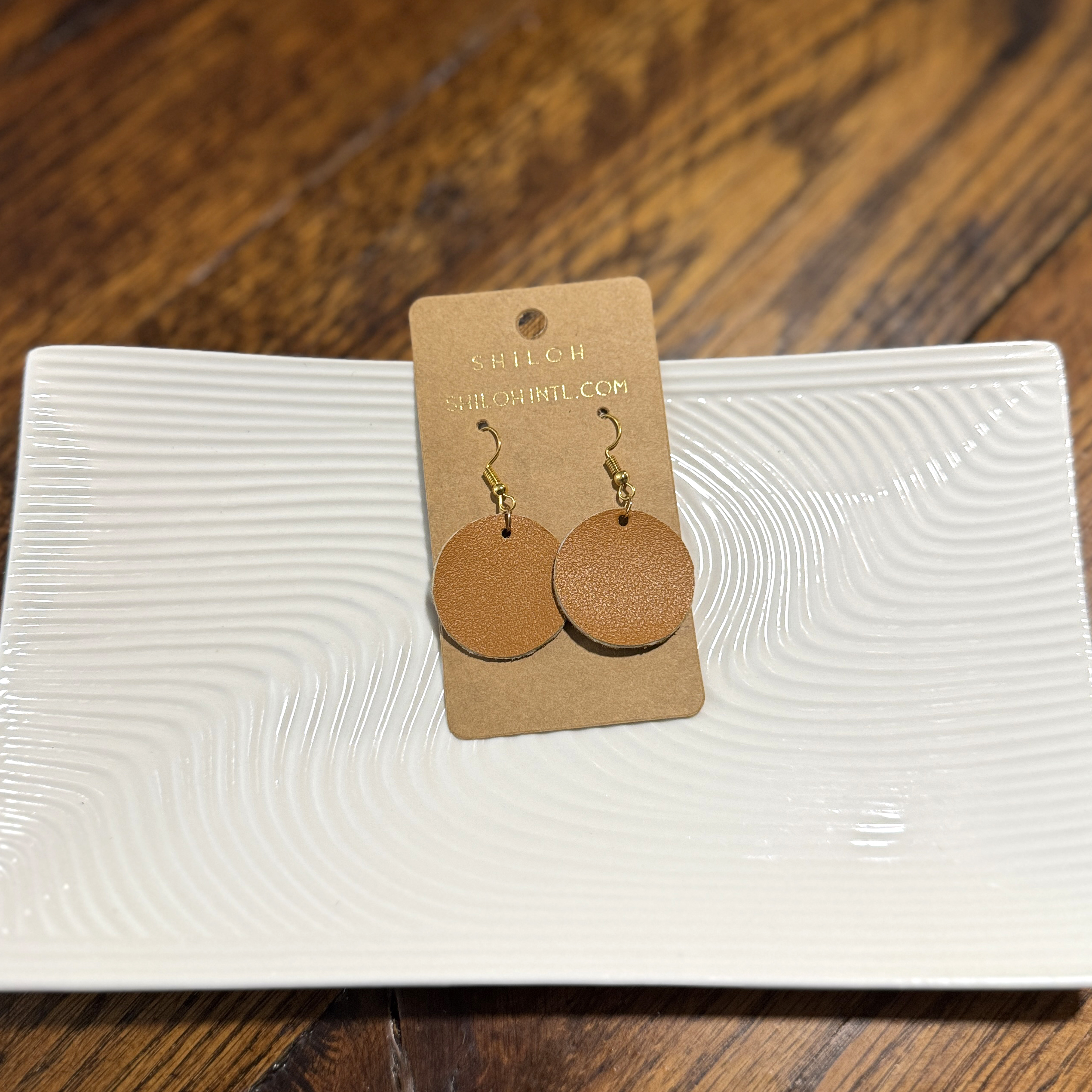 Dots (Camel) – Earrings - Image 2