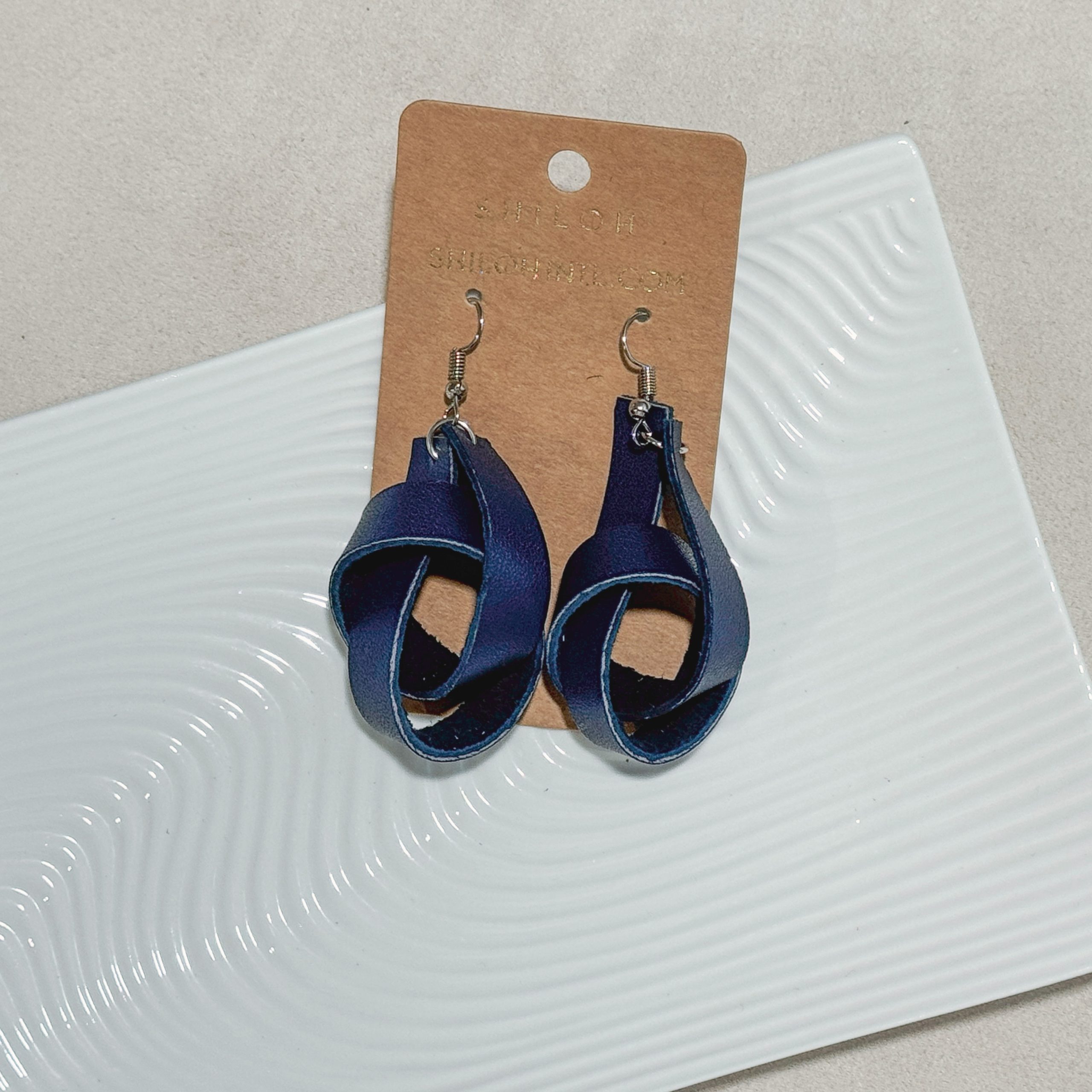 Knots – Earrings - Image 5